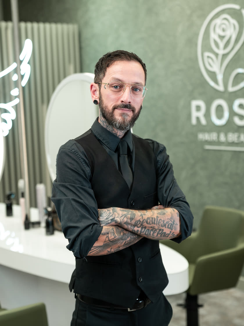 Ben, Friseur bei Rose — Hair & Beauty